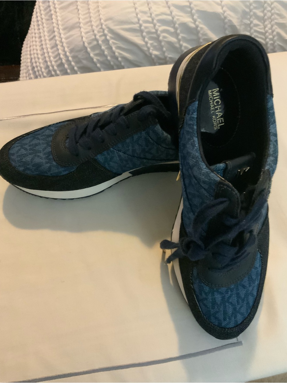 Michael Kors women's Denim Navy and Black Logo Trainer Sneakers Size 8.